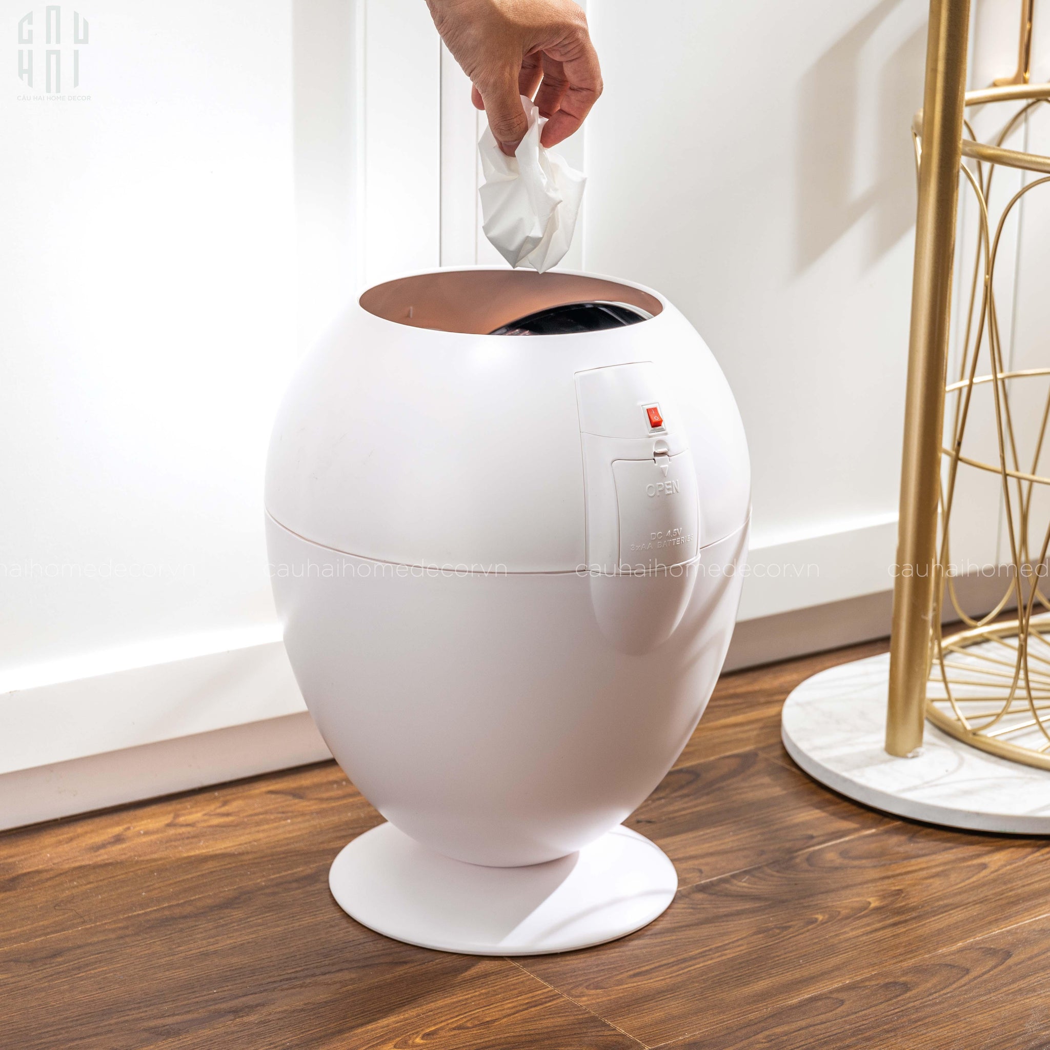 THÙNG RÁC CẢM ỨNG PLATINUM EGG 6L-CẬU HAI HOME DECOR