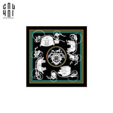 TRANH CANVAS BLACK & WHITE RICKSHAW 90X90CM-CẬU HAI HOME DECOR