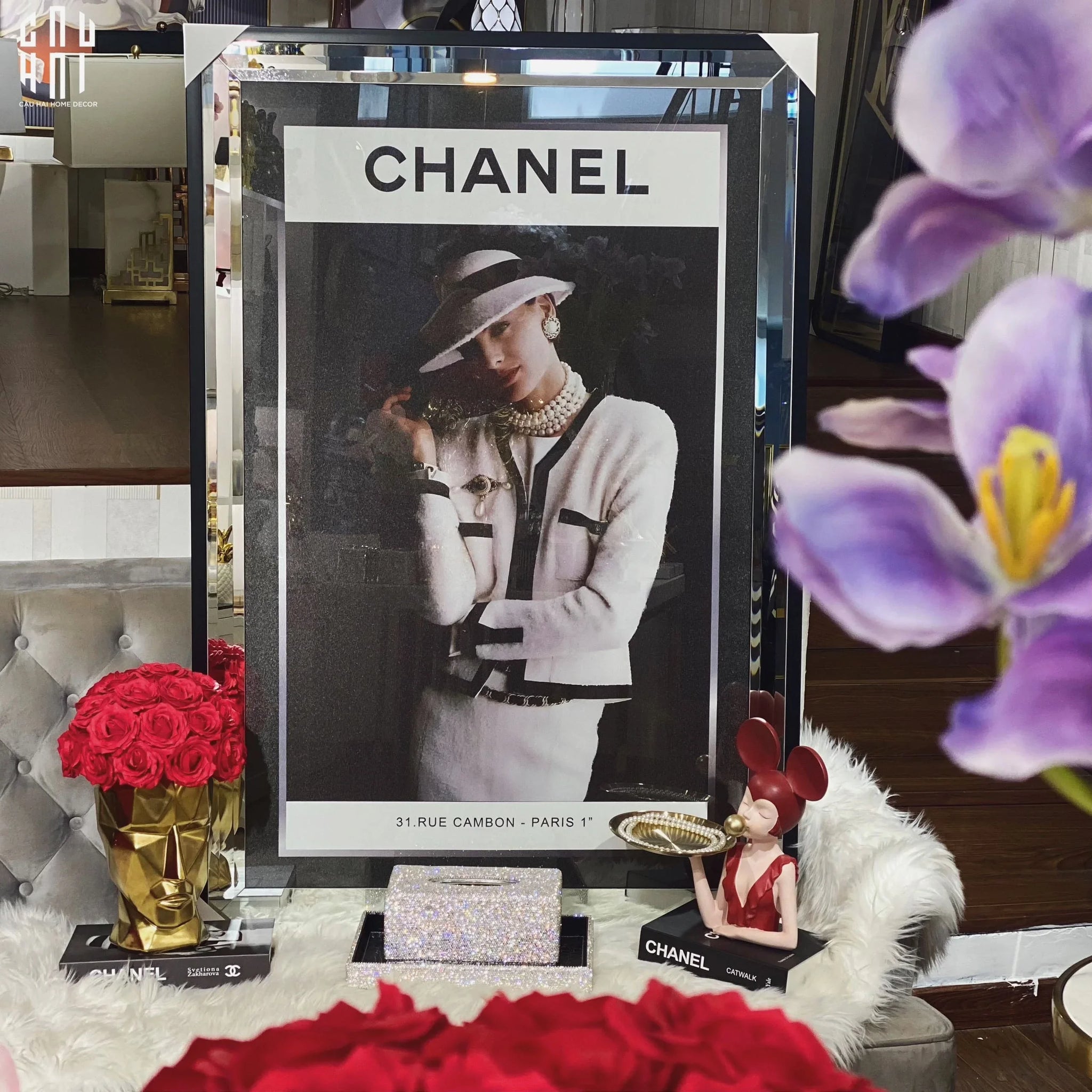 TRANH CANVAS CAO CẤP C-HAT GIRL 80X120CM - PHIÊN BẢN VIỀN ỐP GƯƠNG-CẬU HAI HOME DECOR