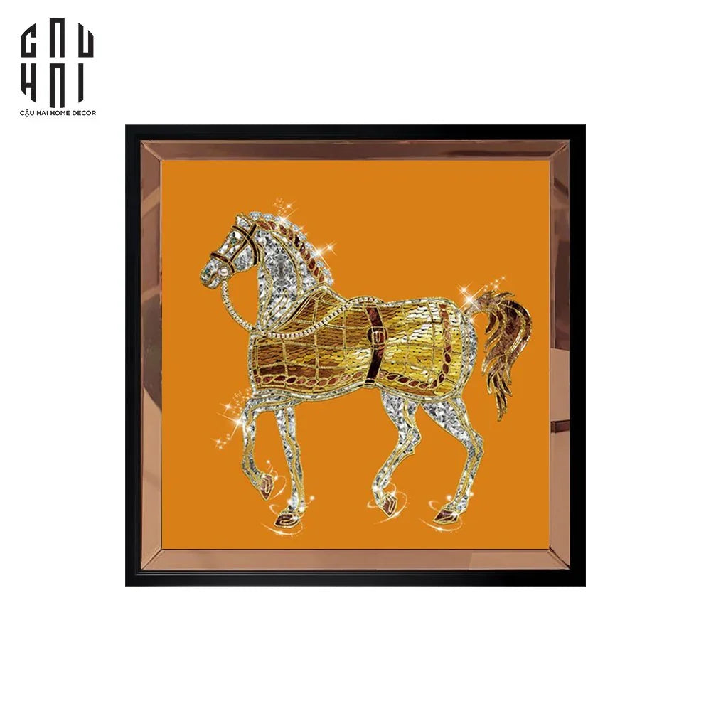 TRANH CANVAS TREO TƯỜNG SHINING H CHEVAL BLING BLING 94X94 CM - KHUNG GỖ VIỀN KÍNH-CẬU HAI HOME DECOR