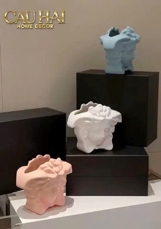 Tượng Bình Hoa Medusa Vs Signature Vase - Blue / Blanc - CẬU HAI HOME DECOR