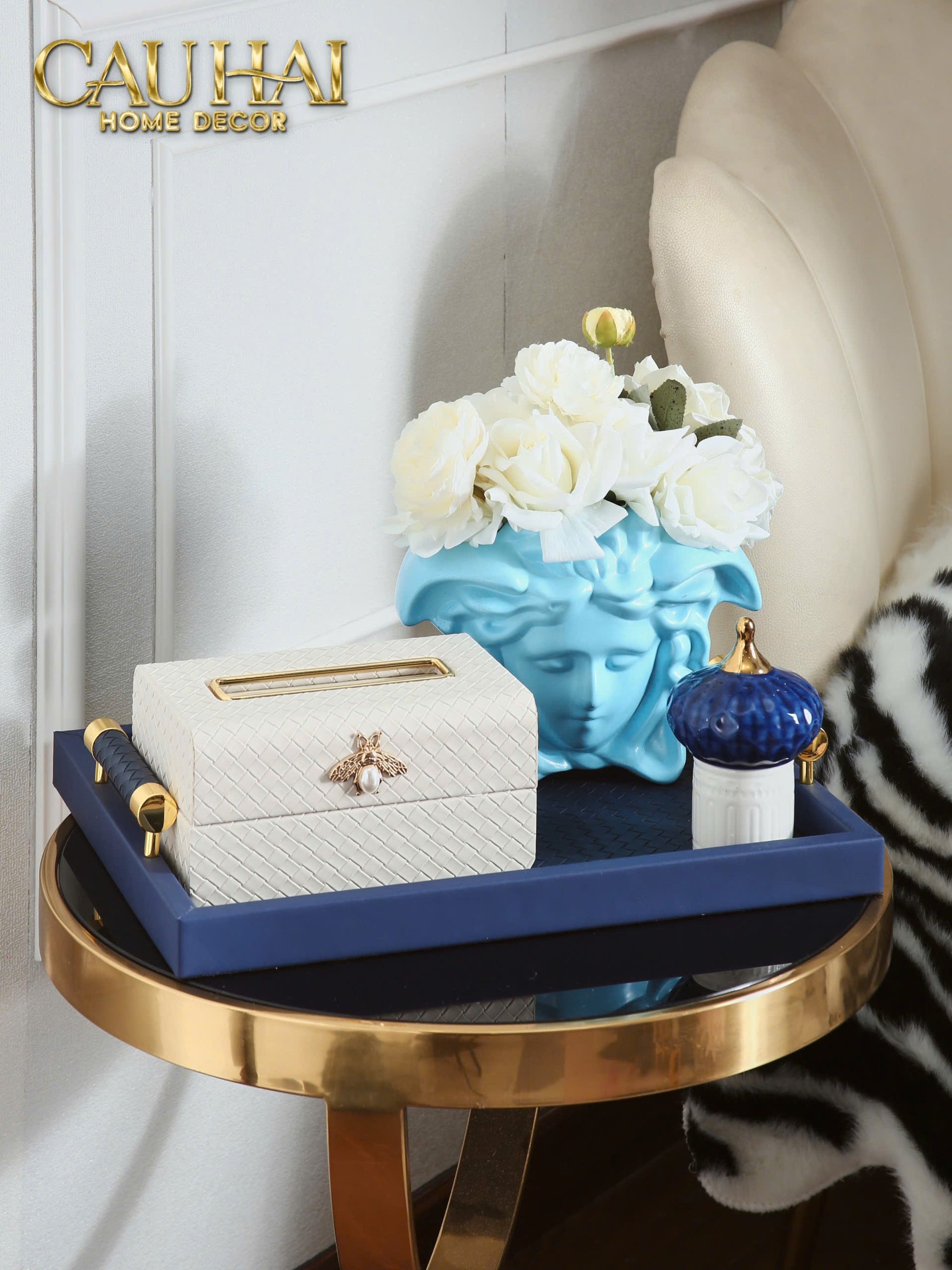 Tượng Bình Hoa Medusa Vs Signature Vase - Blue / Blanc - CẬU HAI HOME DECOR