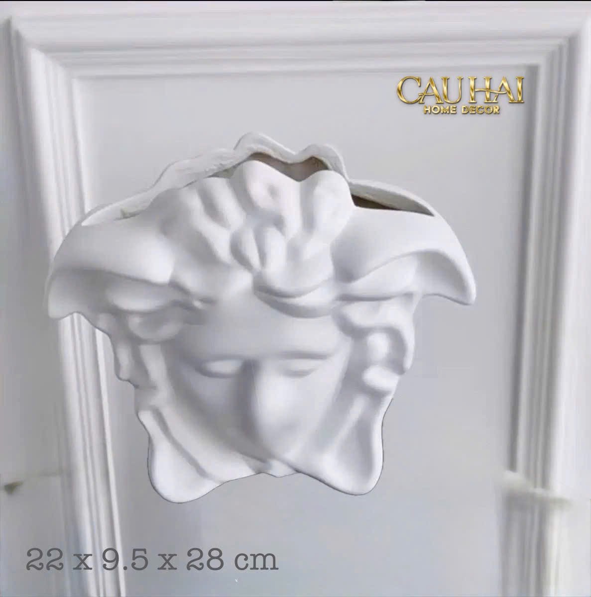 Tượng Bình Hoa Medusa Vs Signature Vase - Blue / Blanc - CẬU HAI HOME DECOR