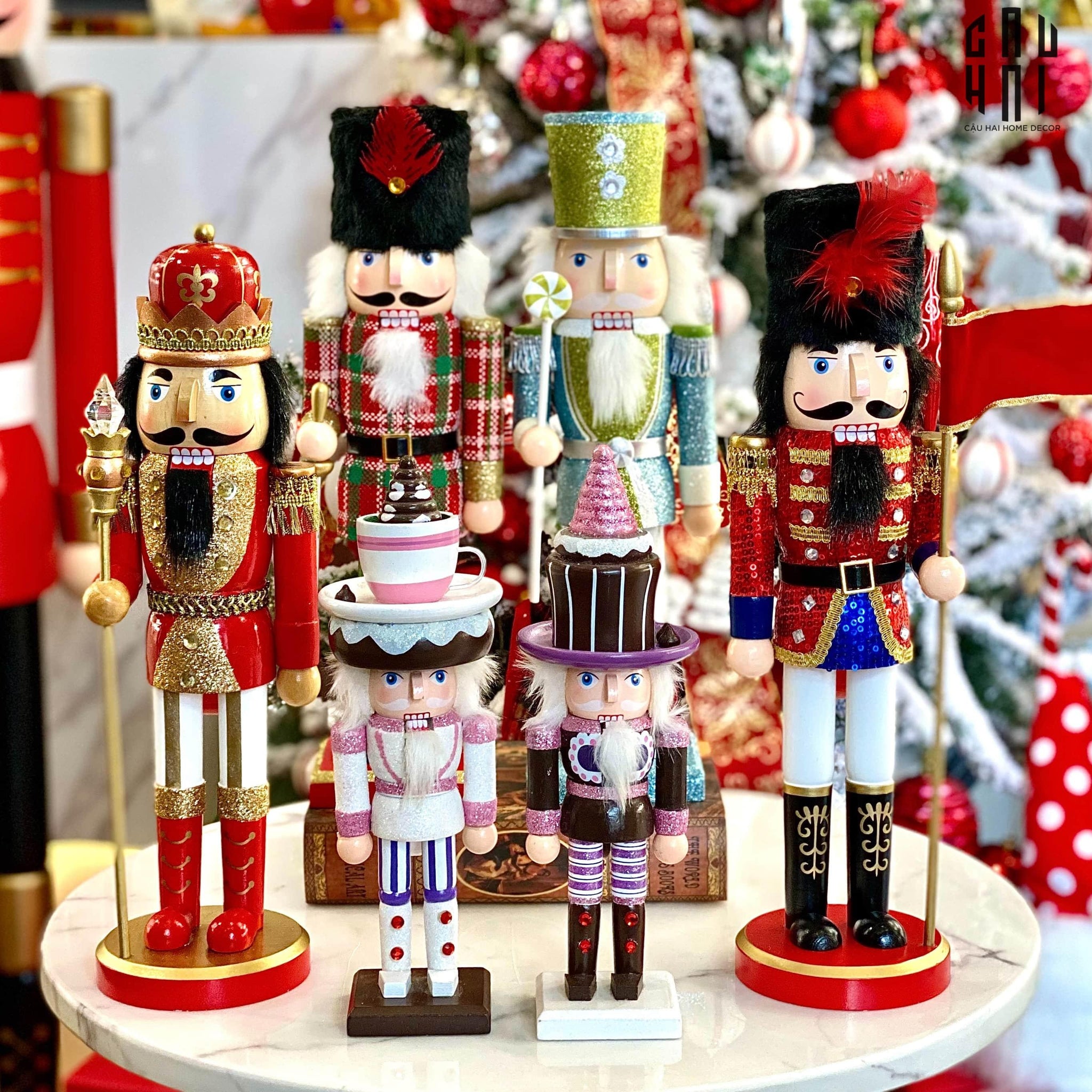 TƯỢNG CHÚ LÍNH CHÌ - NUTCRACKER 36CM SWORD-CẬU HAI HOME DECOR