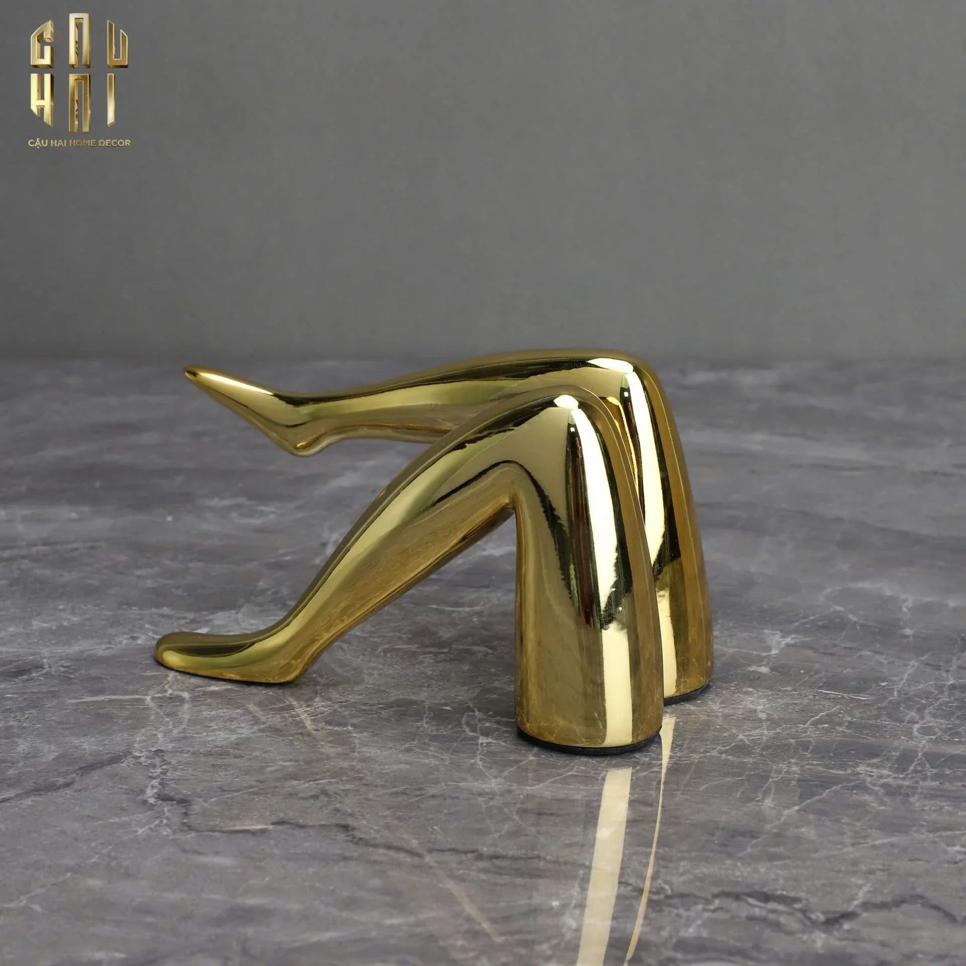 TƯỢNG GILDED MODELING FW25-CẬU HAI HOME DECOR