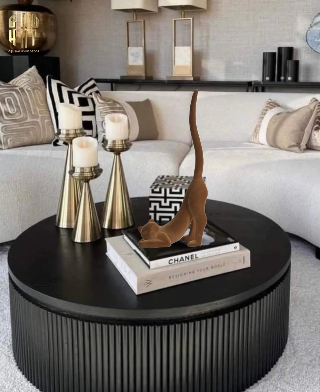 Tượng Mèo Vươn Mình Bọc Nhung Brun Velvet Stretchy Cat 16x37-CẬU HAI HOME DECOR