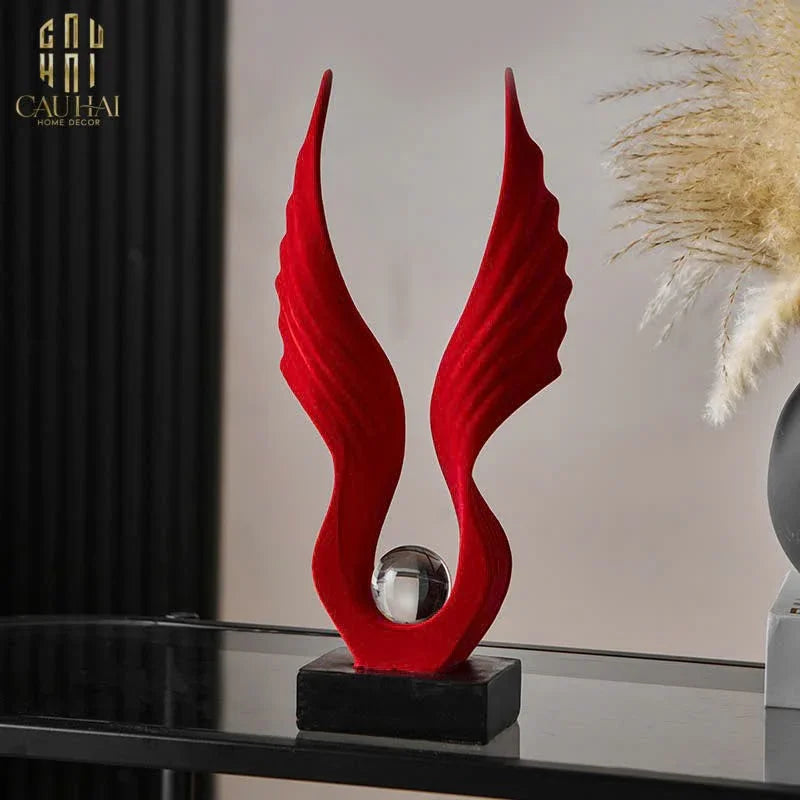 TƯỢNG NHUNG ĐỎ SCARLET WINGS FW25-CẬU HAI HOME DECOR