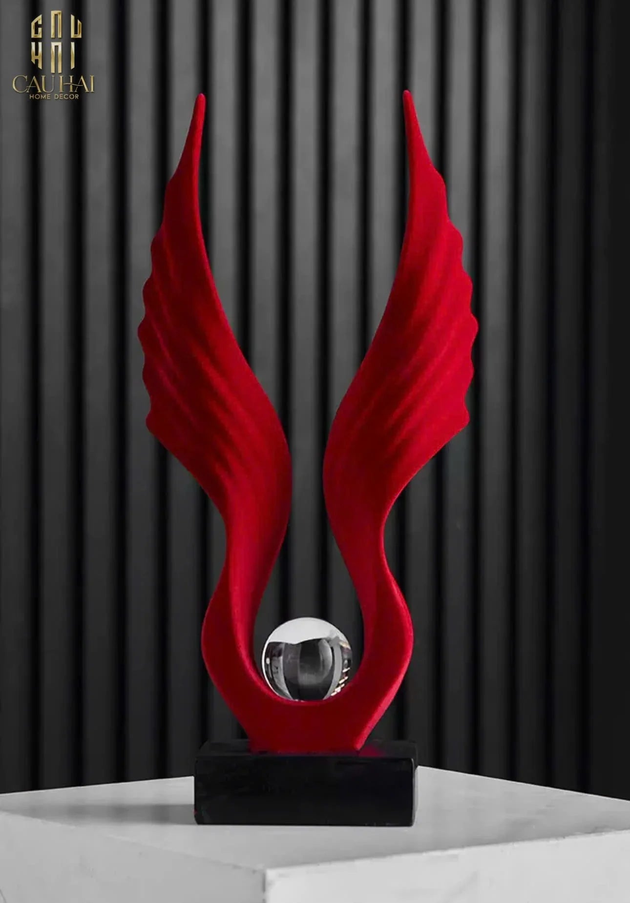 Tượng Nhung Đỏ Scarlet Wings Red Velvet 15x31-CẬU HAI HOME DECOR