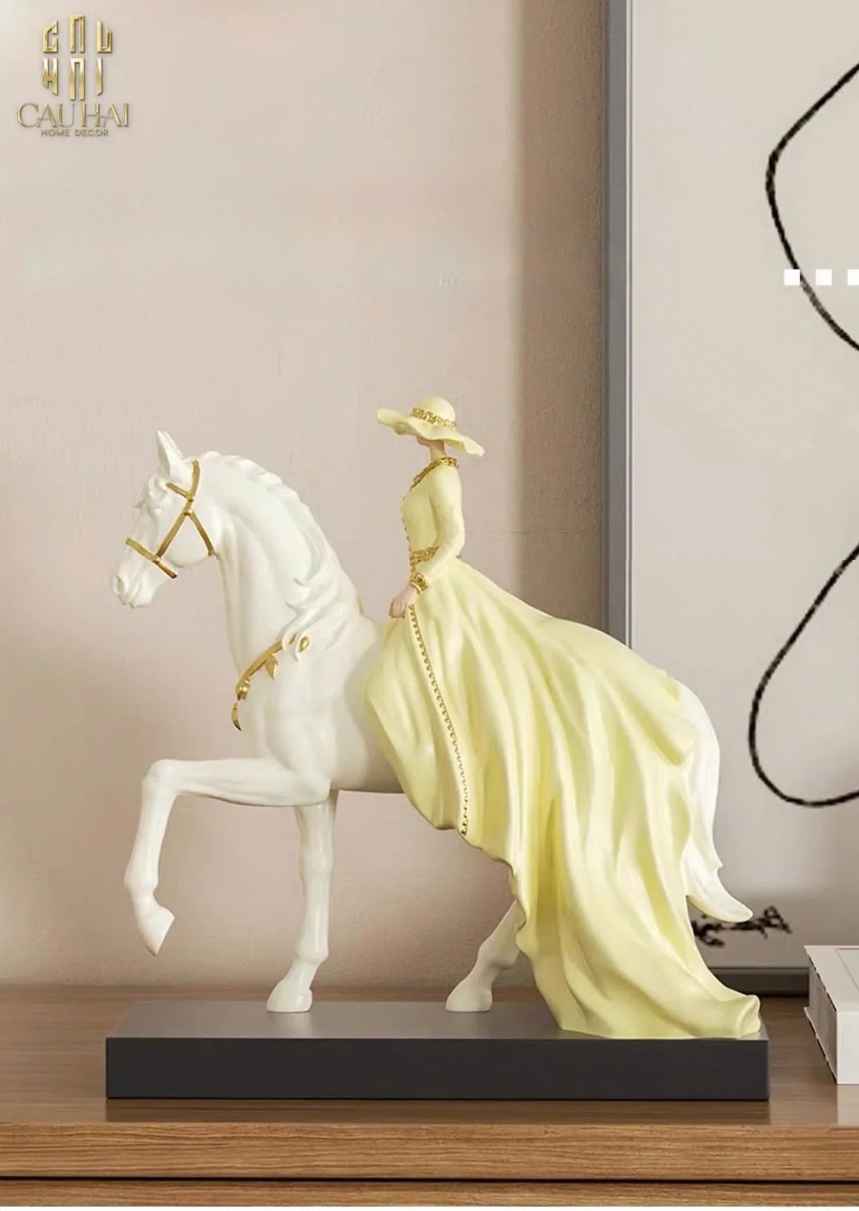 TƯỢNG PRINCESS MONTCLAIR - DUCHESS OF MONTCLAIR-CẬU HAI HOME DECOR