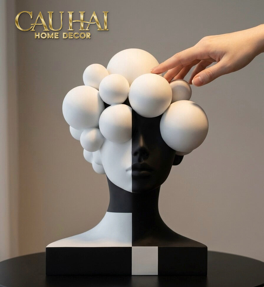 Tượng Quý Cô Dualité Sphère Miroir-CẬU HAI HOME DECOR