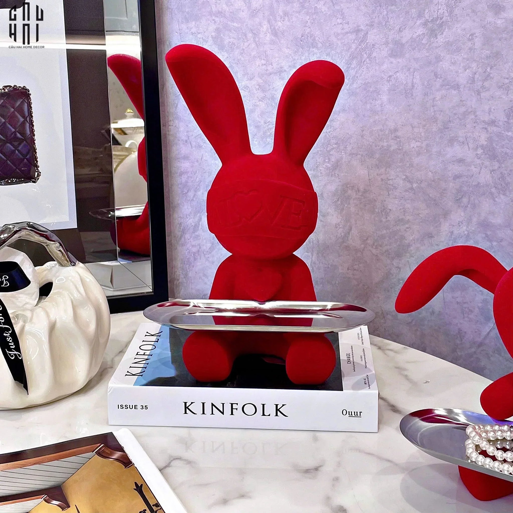 Tượng Thỏ Figurine Red Velvet Bunny Lapin Welcome Home H33-CẬU HAI HOME DECOR