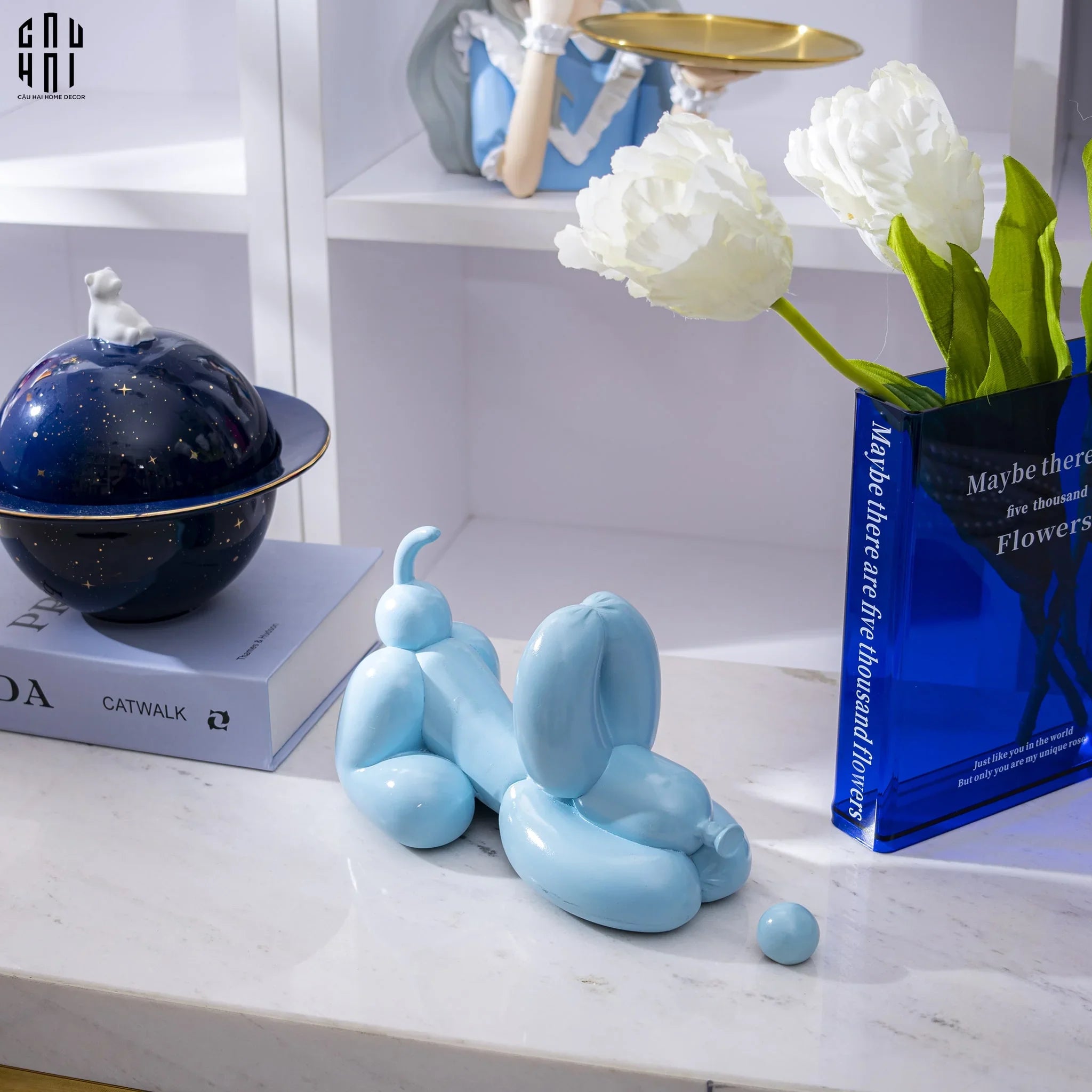 Tượng Trang Trí Chó Light Blue Balloon Ss25-CẬU HAI HOME DECOR