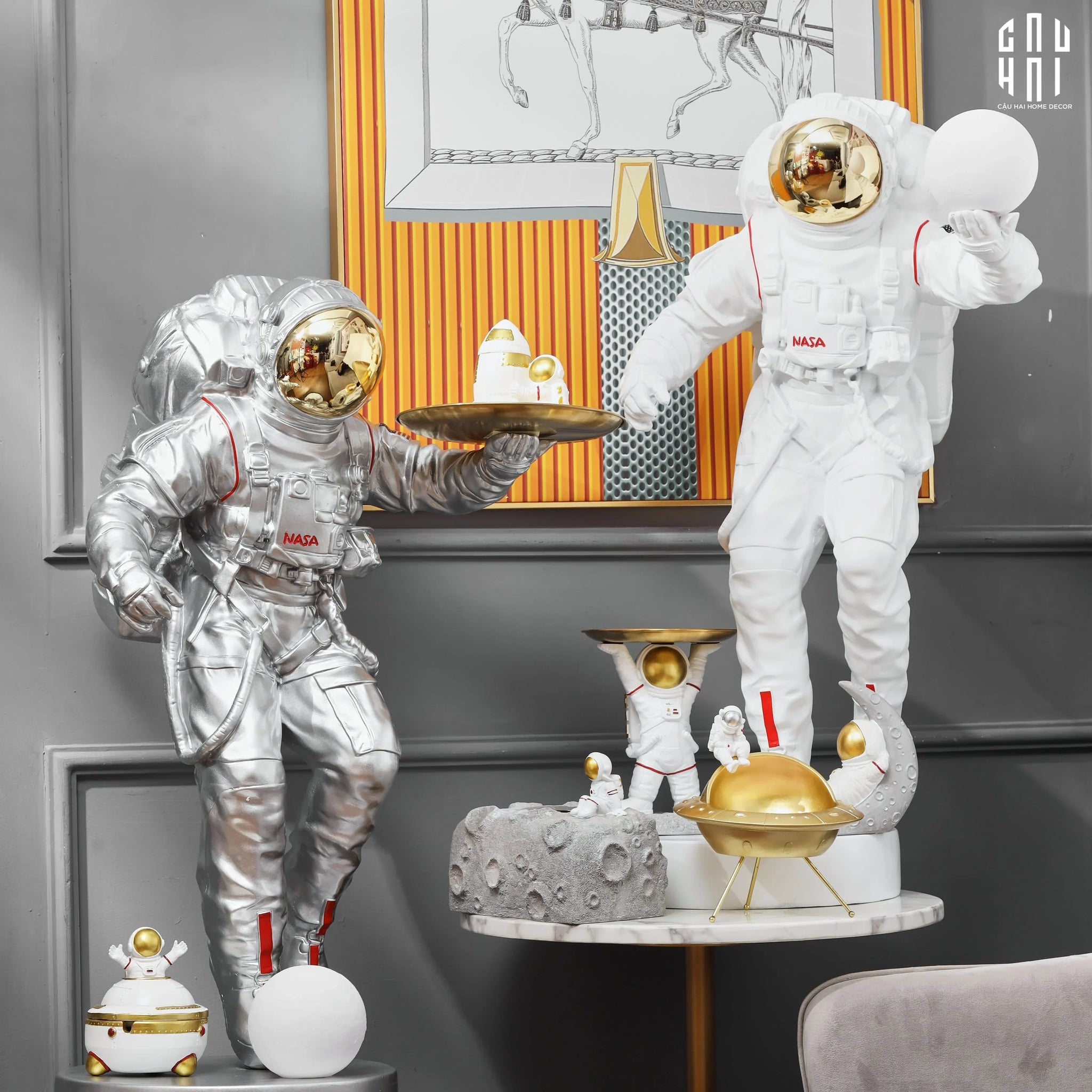 TƯỢNG XTREME ASTRONAUT – WHITE SS25-CẬU HAI HOME DECOR