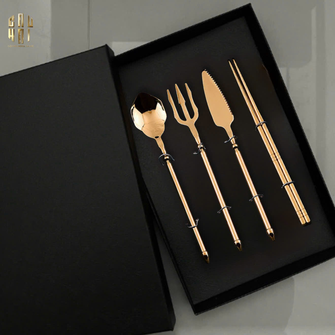 VILLA SONATA - SET DAO NĨA AQUAMAN CUTLERY 4PCS-CẬU HAI HOME DECOR