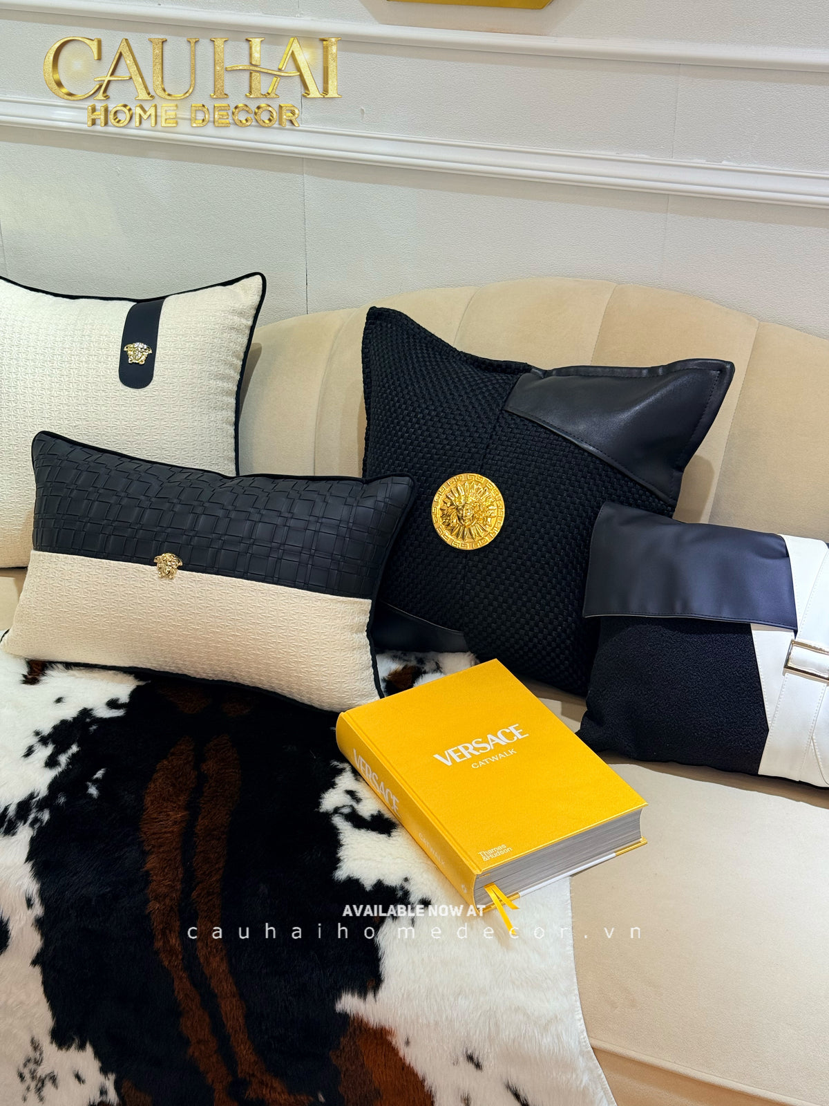 Vỏ Gối Canvas Phối Da Intrecciato Lux Leather Phantom Medusa V Class 50-VỎ GỐI-Đối tác tại Trung Quốc theo từng đơn đặt hàng-CẬU HAI HOME DECOR