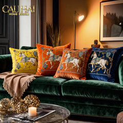 Vỏ Gối Nhung Cheval de Fête d’Or de Dorées 45-CẬU HAI HOME DECOR