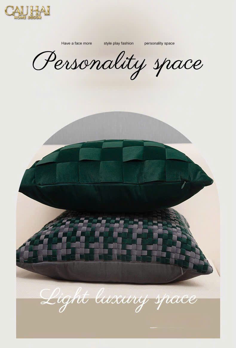 VỎ GỐI NHUNG EMERALD WOVEN MISTLETOE 45-CẬU HAI HOME DECOR