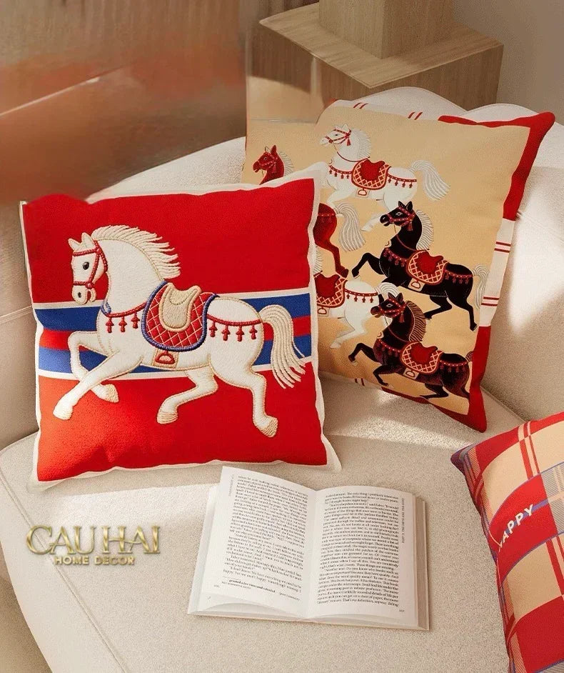 Vỏ Gối Nhung Équestre Cheval Bleu Royal Divin 45-VỎ GỐI-CẬU HAI HOME DECOR