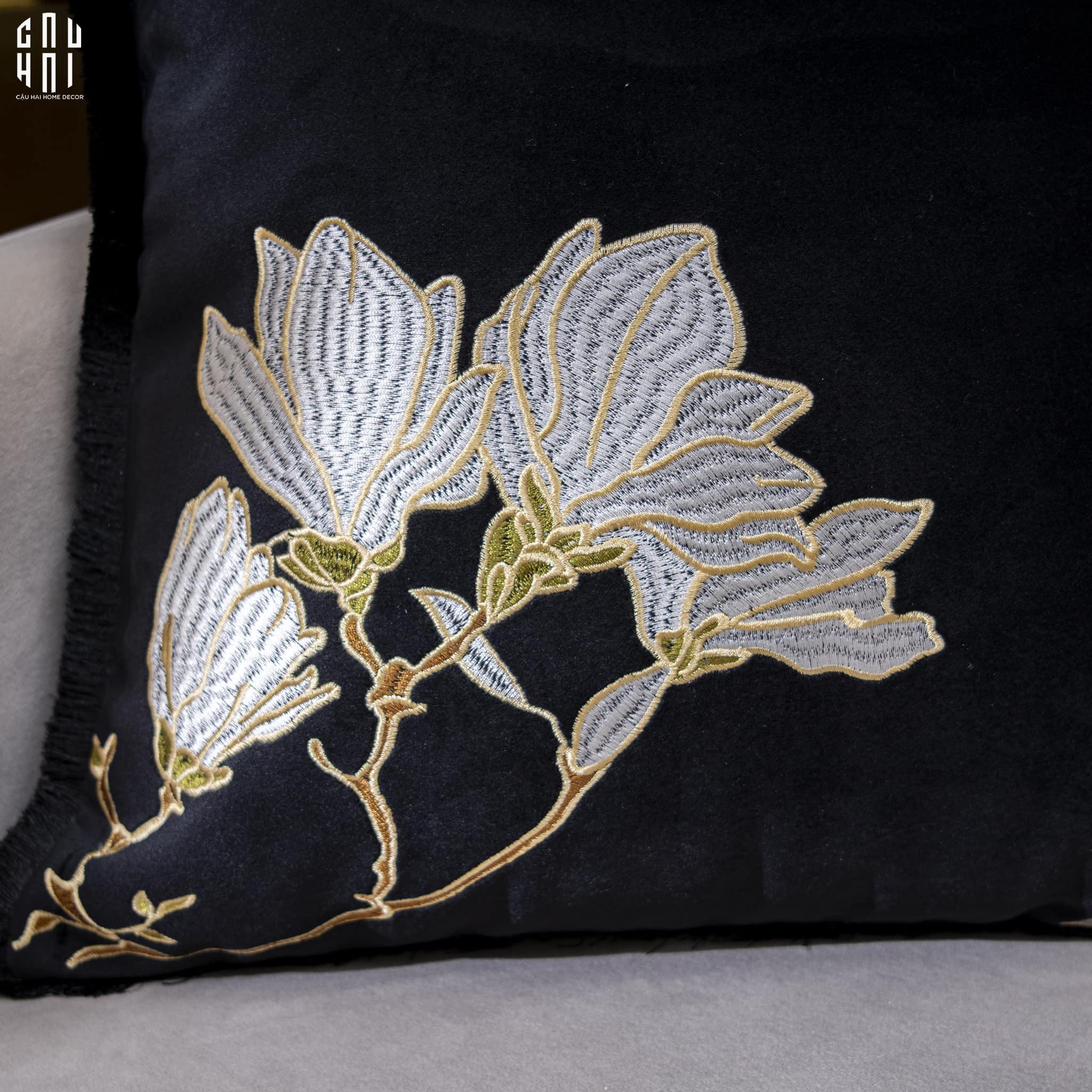 VỎ GỐI NHUNG SCARLETT 45.-CẬU HAI HOME DECOR