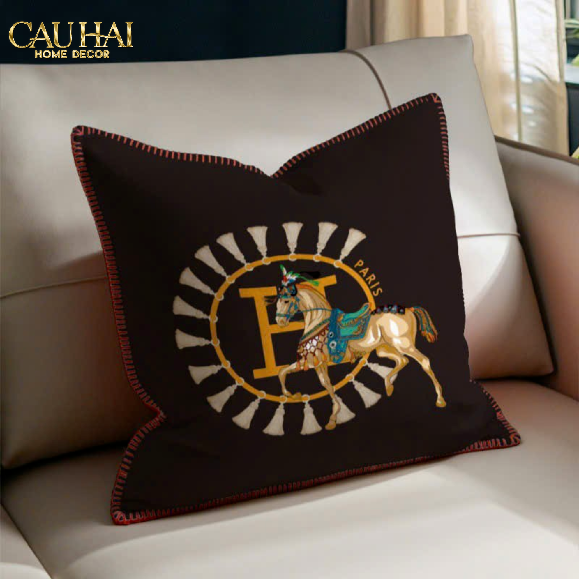 VỎ GỐI NHUNG SIGNATURE CHARIOTS REGAL SAVOIR 45-CẬU HAI HOME DECOR