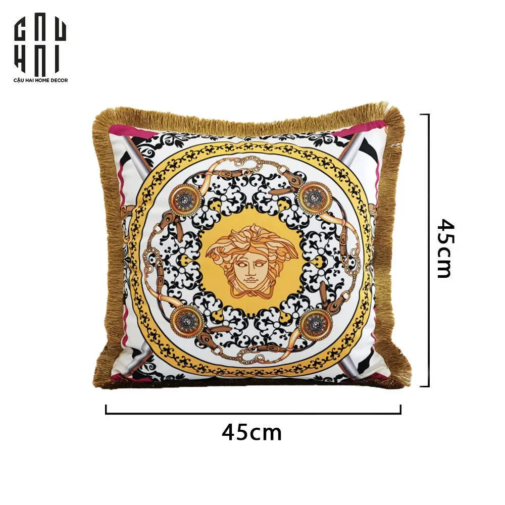 Vỏ Gối Nhung V Class Medusa Head Printed - White 45.-CẬU HAI HOME DECOR