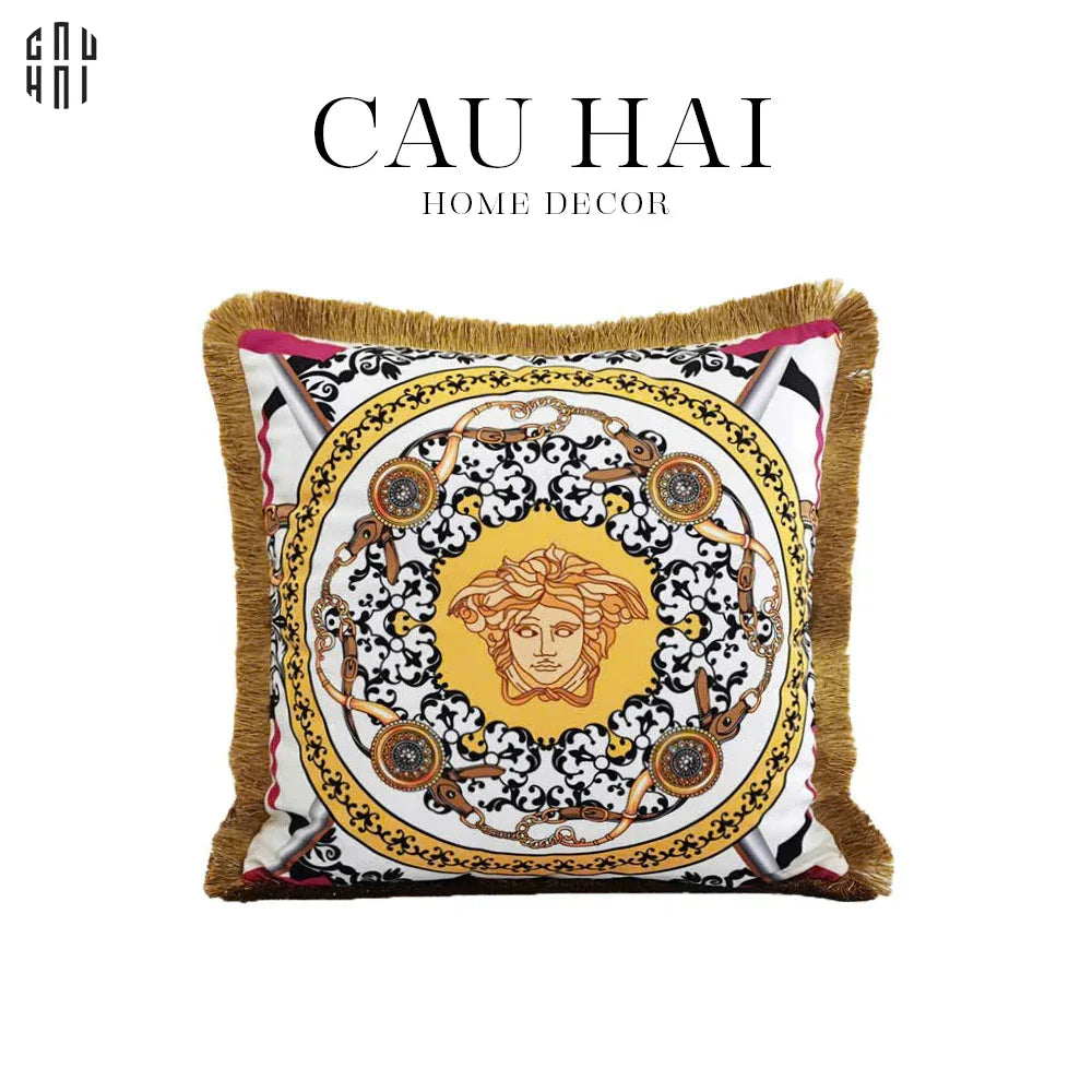 Vỏ Gối Nhung V Class Medusa Head Printed - White 45.-CẬU HAI HOME DECOR