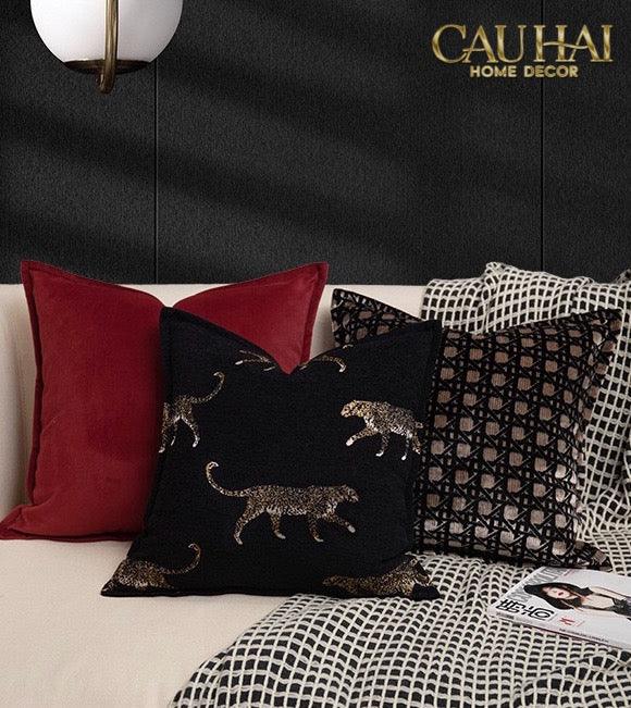 Vỏ Gối Tweed Nocturnal Panther 45-CẬU HAI HOME DECOR