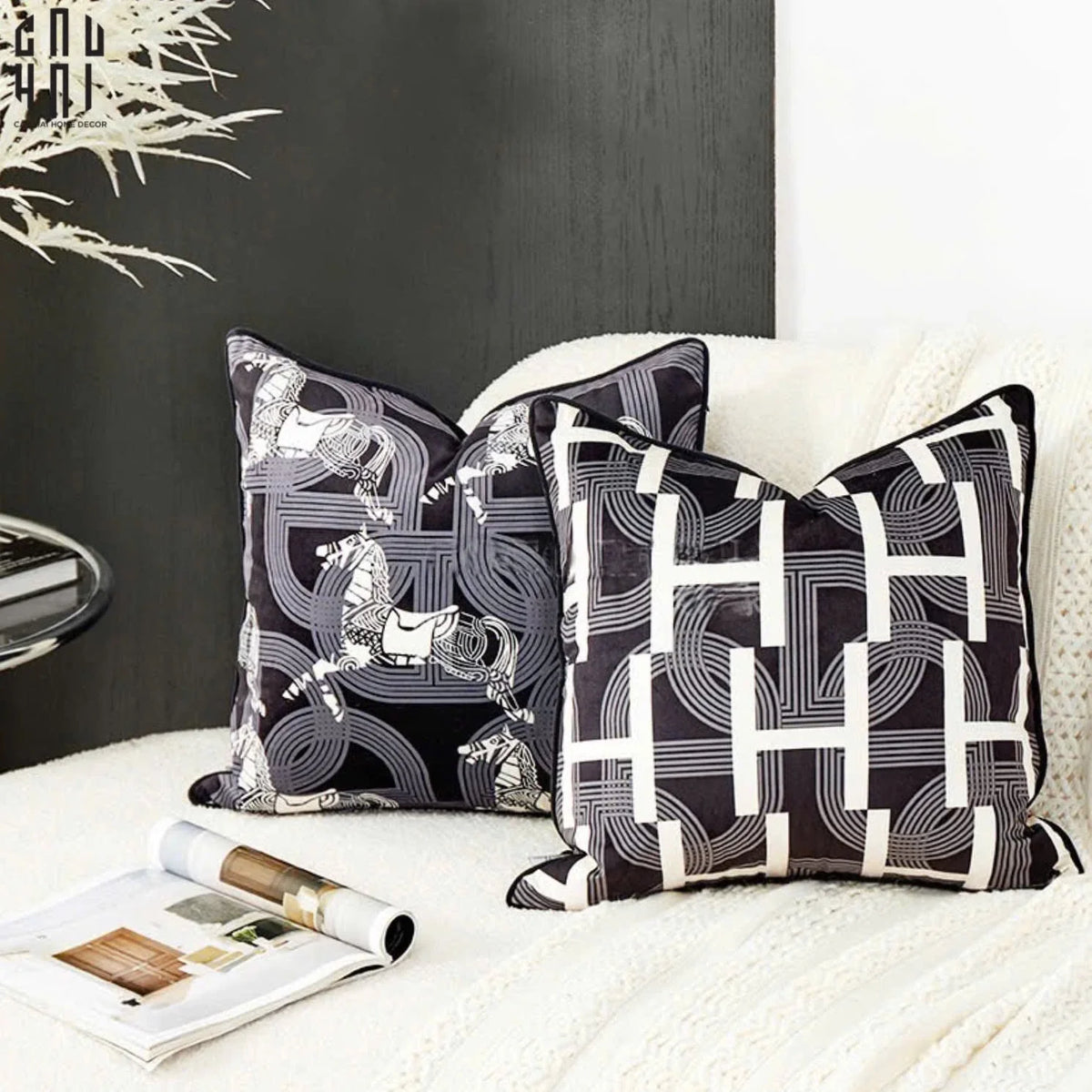 Vỏ Gối Wabi Sabi Savoir Stallion Spirit 45-VỎ GỐI-CẬU HAI HOME DECOR