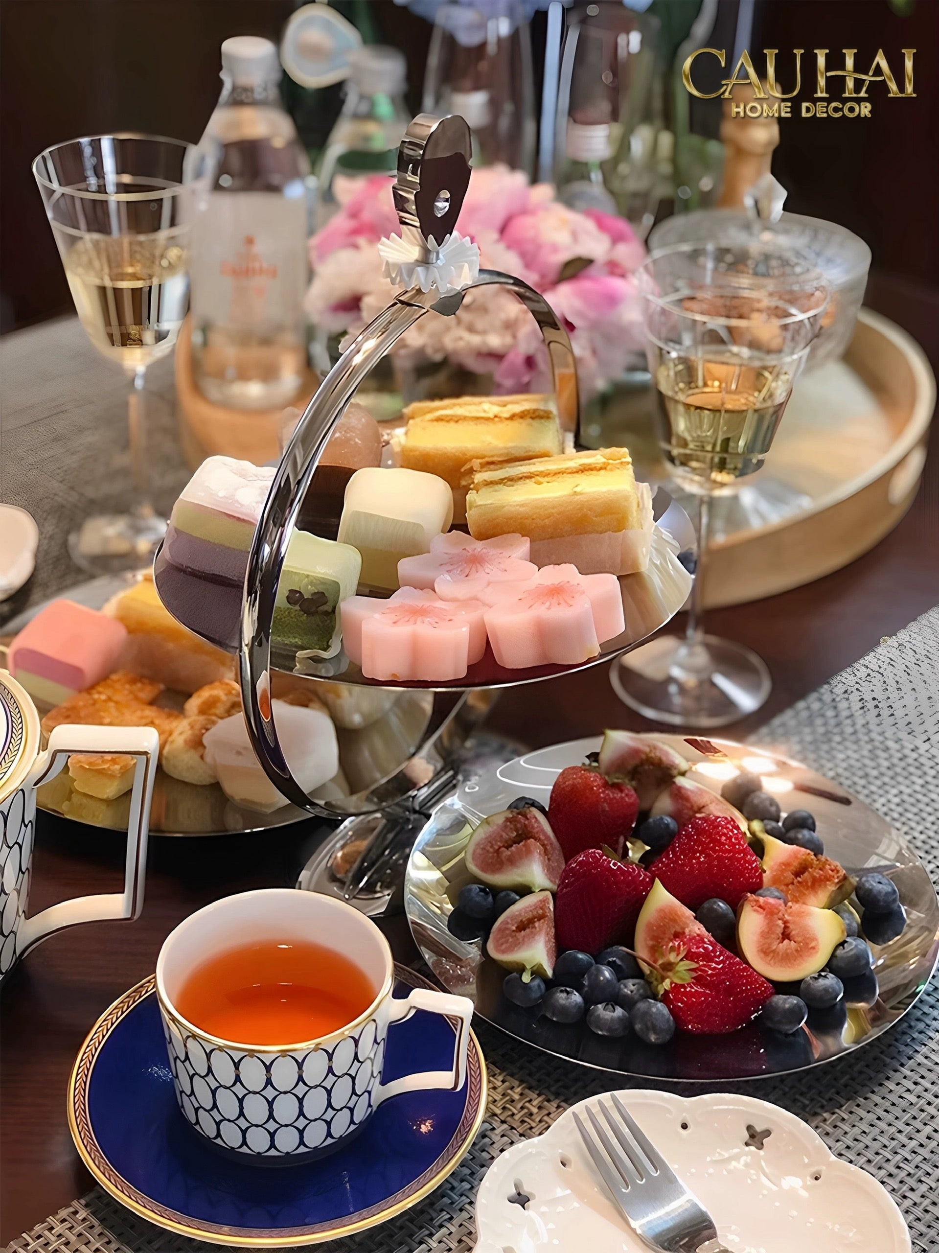 KHAY FRUIT & DESSERT ÉTAGÈRE HARLEQUIN LMT – CRYSTAL STEEL TRAY-CẬU HAI HOME DECOR